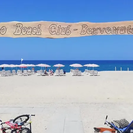 In Condominio Con 2 Piscine E Spiaggia Privata Feriehus Fondaco Vecchio