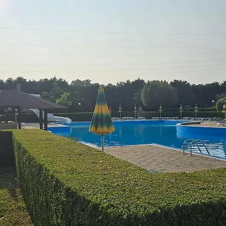 In Condominio Con 2 Piscine E Spiaggia Privata Feriehus Fondaco Vecchio